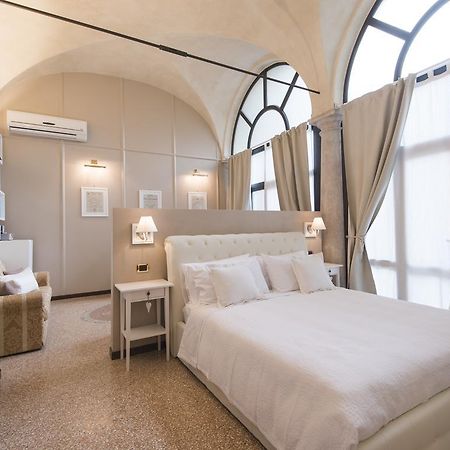 Suite Prestige Верона Екстериор снимка