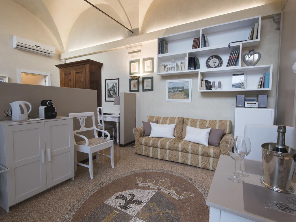 Suite Prestige Верона Екстериор снимка
