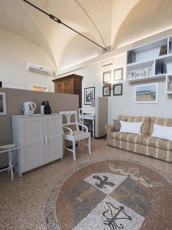Suite Prestige Верона Екстериор снимка